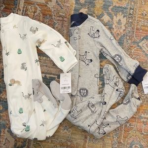 Carter’s pajamas with feet bundle